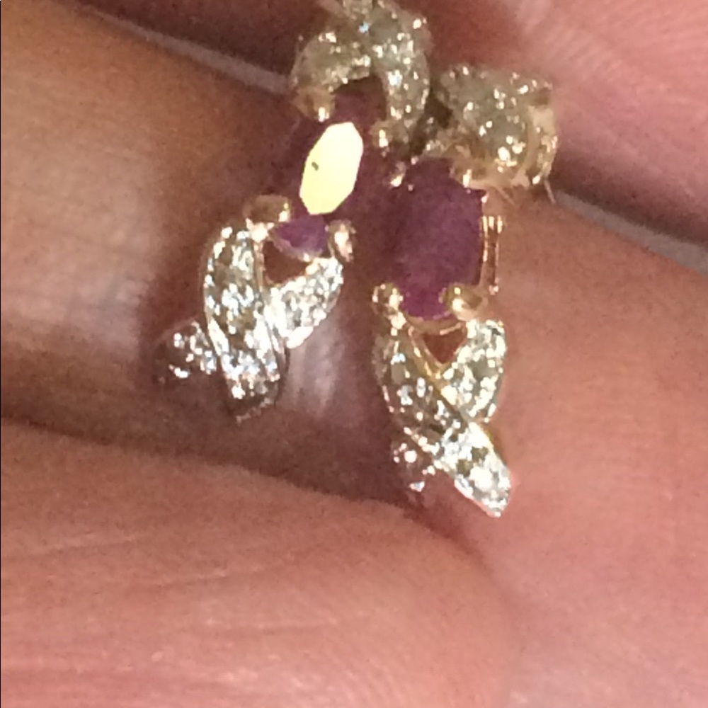 10k ruby earrings. - Picture 10 of 14